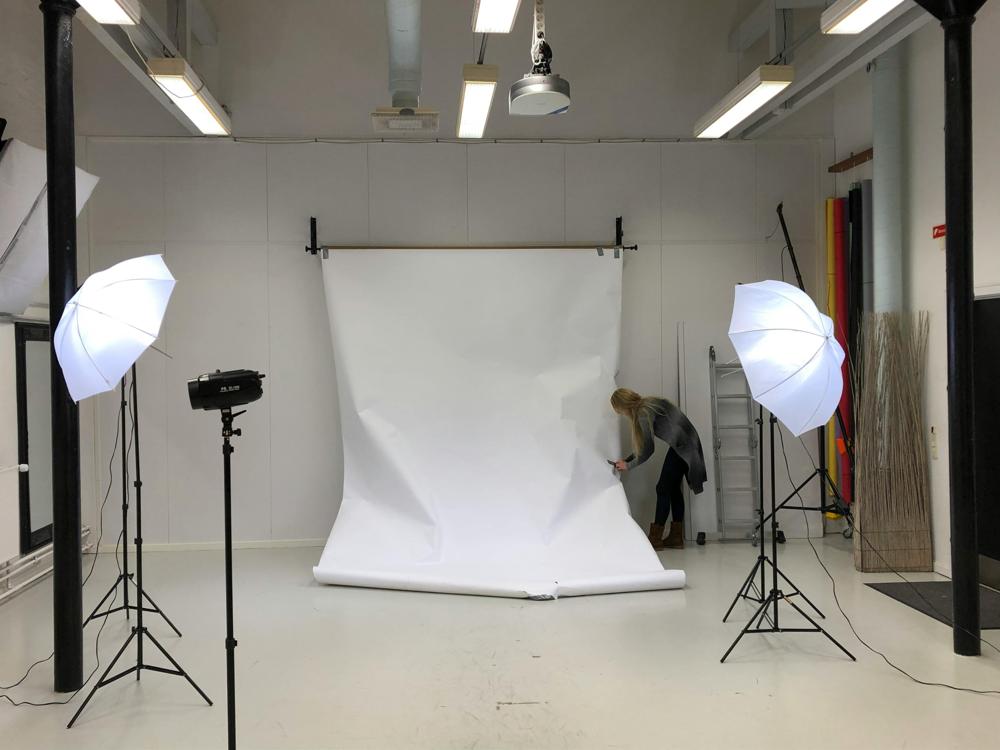 backdrop stands